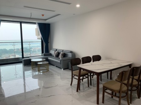 Căn 2PN Sunshine City full nội thất dtsd 80m2 View Sông Hồng giá bán 3,1 tỷ (bao phí)