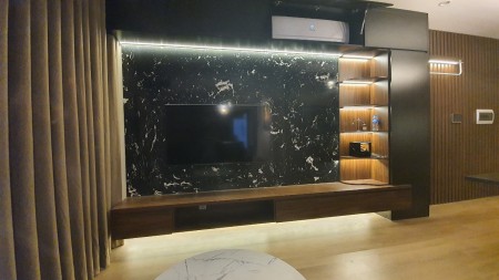 Cho thuê CH 2ngủ 2WC, dt 63m2, full nt tại Vinhomes Smart City giá chỉ 11tr/tháng. LH: 0357902094
