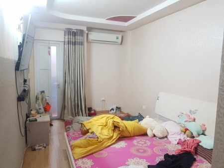 Bán nhà Giáp Nhất Ngã Tư Sở 50m2 5 tầng 4,8 tỷ nhà mới đẹp tiện ích đủ đầy