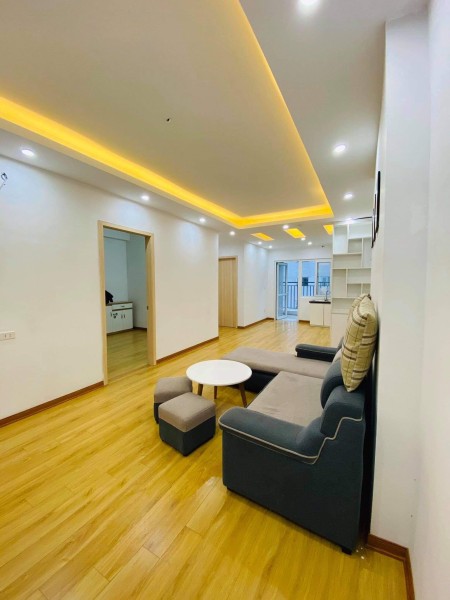 Cần bán căn chung cư 2 ngủ dt 77m2 tầng 12a khu 3 toà kđt thanh hà cenco5 fun đò giá 1,2 tỉ