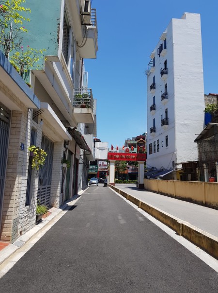 Bán đất phường Gia Thuỵ, Quận Long Biên, ô tô vào đất, cách mặt phố Nguyễn Văn Cừ