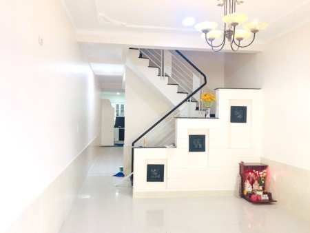 Bán nhà mặt tiền Phổ Quang, P9, Phú Nhuận vào ở ngay giá 16.7 tỷ thương lượng chính chủ
