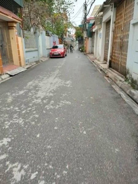 Bán nhà nguyên căn mới Tân Thuỵ, ô to tránh 10m, diện tích 41m2, giá bán 3.25 tỷ bao đẹp