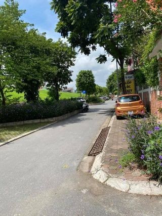 Bán đất Ngọc Thuỵ diện tích 57m2, mặt tiền 4.m giá hơn 4 tỷ, ô tô vào nhà vị trí vượng lộc