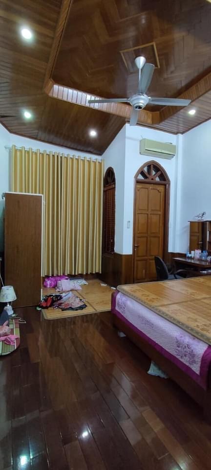 Bán nhà mặt phố Lý Thường Kiệt Quận Hà Đông dtsd 45m2, 5 tầng đúc giá 6.8 tỷ, sổ chính chủ