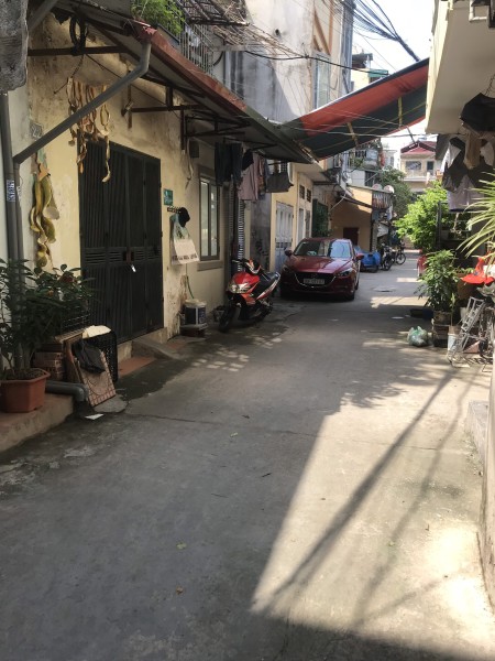 Bán nhà Ngô Gia Tự Quận Long Biên vị trí đẹp, ngõ thông tứ phía dt 29m2 2 tầng giá 1.5 tỷ