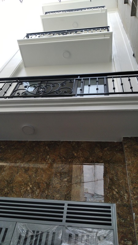 Bán nhà cực rộng ngõ to đẹp thông tại Trương Định, Quận Hoàng Mai dtsd 61m2, giá cực mềm 3.5 tỷ