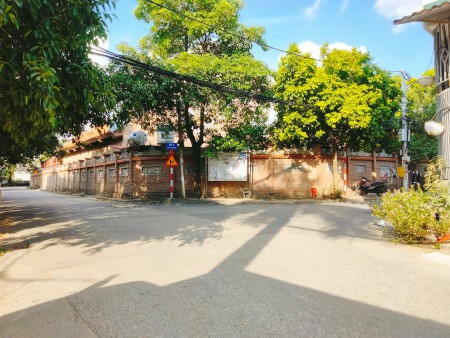 Mặt phố Tư Đình, Long Biên, đất vàng đón đầu cầu Trần Hưng Đạo, dtsd 70m2, giá 9,6 tỷ có thương lượng