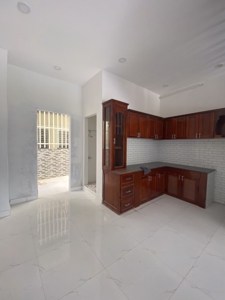 Bán nhà trệt lầu hiện đại, giá rẻ. Cơ hội đầu tư sinh lời cao ngay tạo Cần Thơ sổ sẵn