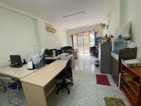 Văn phòng giá rẻ Duy Tân, Cầu Giấy. Diện tích 45m2 - 75m2 giá chỉ từ 5tr/tháng