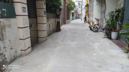 Bán nhà phố Vũ Ngọc Phan, ngõ 89, giá 5.1 tỷ, 45m2x5T mới tinh, 2 mặt thoáng cực đẹp