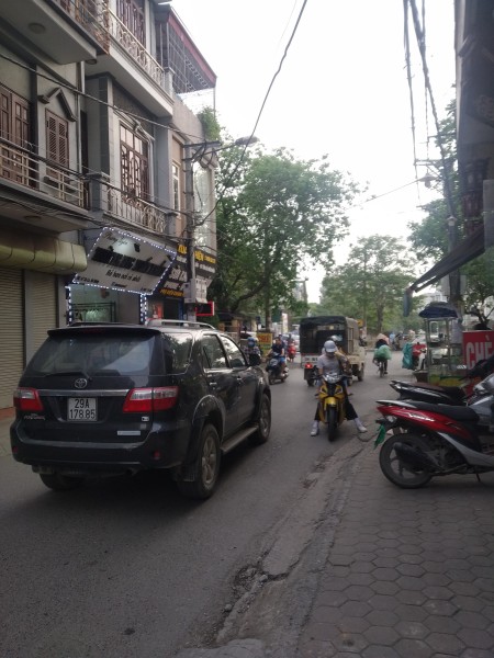 Đi đến slide 4