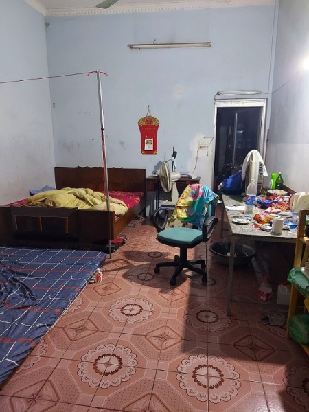Bán gấp siêu phẩm thuận tiện kinh doanh văn phòng Quận Long Biên, măt phố 90 triệu/m2