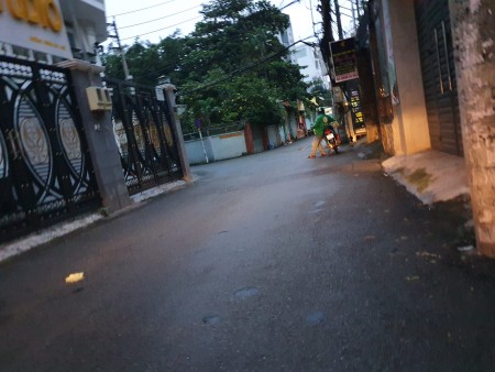 Nhà đẹp, xe hơi vào nhà Nguyễn Thị Kiểu, Lê Văn Khương, dtsd 54m2, 1 lầu, giá bán 3.65 tỷ
