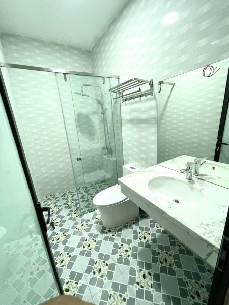 Bán nhà Xã Đàn. Hàng xóm phố. Thiết kế mê ly diện tích 51m2 đúc 5 tầng giá bán 4.2 tỷ