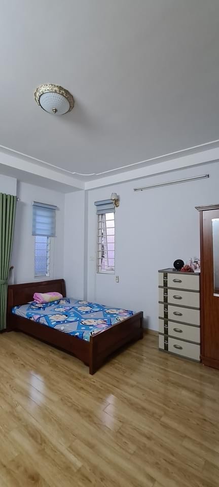Bán nhà nguyên căn ngô Đình Mẫn, Quận Hà Đông, 20m ra ô tô tránh, dtsd 60m2, giá bán 3.7 tỷ