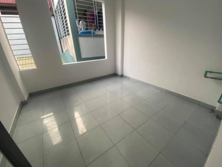 Nhà đẹp Quận Cầu Giấy, Yên Hòa tặng toàn bộ nội thất vip giá 5 tỷ 3 thương lượng