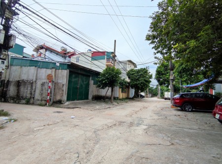 Bán đất Phúc Lợi giá mùa COVID, 56m2 ngõ 3 gác thông giá bán 46 triệu/m2 hàng xóm Vinhomes