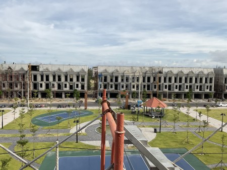 Bán đất nền giá chỉ 2 tỷ ven biển Đà Nẵng, giáp sông Cổ Cò pháp lý đầy đủ, bàn giao ngay