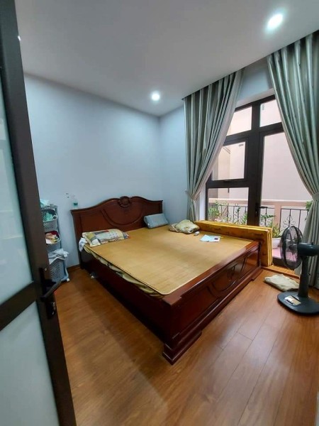 Đi đến slide 4