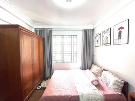 Bán nhà Lê Trọng Tấn, Hoàng Mai, 2 mặt thoáng, ba gác ra vào, ô tô. 5m, ngay phố chỉ nhỉnh 3 tỷ