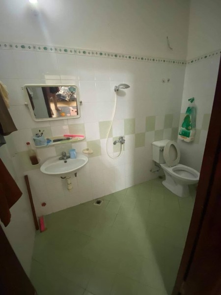 Bán nhà Ngọc Thụy Quận Long Biên diện tích sử dụng 60m², TM 8m, giá hạt rẻ 2,5 tỷ