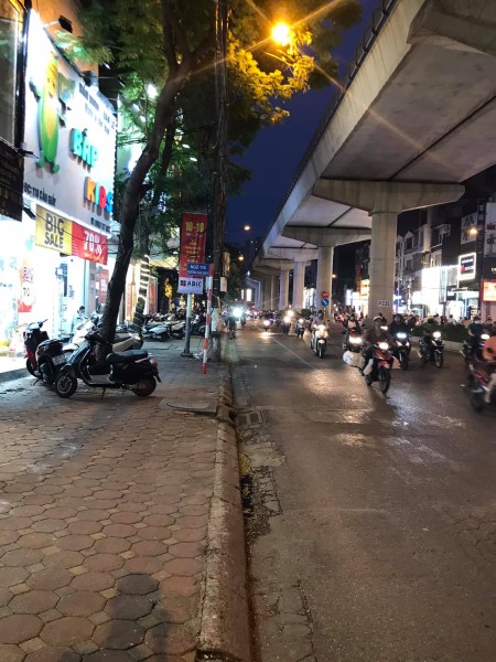 Đi đến slide 4