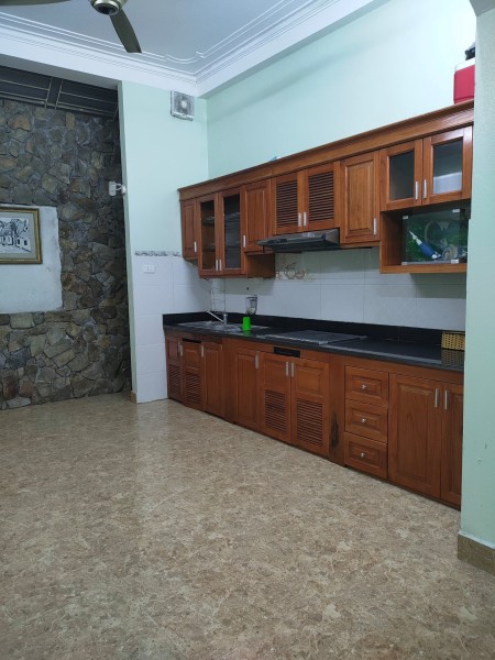 Bán nhà nguyên căn phố Bồ Đề phân lô dt 60m2, 4 tầng đẹp gần hồ sổ vuông A4, giá chỉ 4.6 tỷ