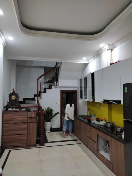 Bán nhà liền kề mặt phố Trương Định 35m x 5 tầng, mặt tiền 3m6 kinh doanh cực tốt