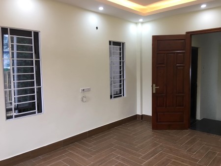 Bán 2 căn mặt ngõ Giáp Nhị. Diện tích 67m. 5 Tầng. Mặt tiền 4.7m. Giá cả 2 căn 4.6 tỷ.