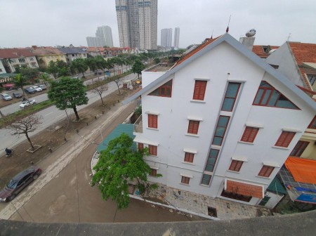 Đi đến slide 4