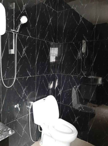 Bán gấp nhà diện tích 49m2 4 tầng mặt bằng kinh doanh Lý Thường Kiệt giá rẻ 7.6 tỷ