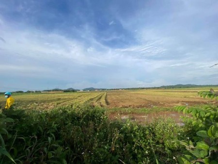 3,6 xào đất View Cánh Đồng ở khối 15, Khánh Xuân, Buôn Mê Thuột, giá bán 2.2 tỷ, lhcc