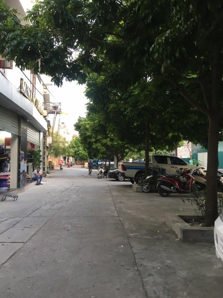 Chỉ 4.15 tỷ nhà 4 tầng, ô tô đỗ cửa Tứ Hiệp, Thanh Trì, 36m2, mtiền 4m, cạnh khu đấu giá