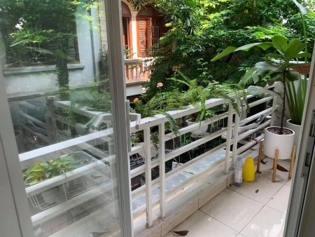 Bán Nhà Kim Ngưu, diện tích 48m2, 4 tẩng, mặt tiền 4m, sổ riêng, giá 3.2 tỷ, lh 0702156658