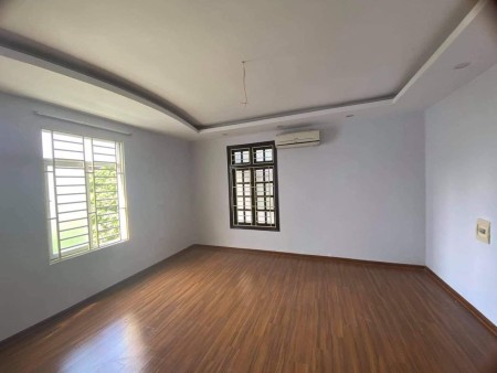 Thanh Xuân hoa hậu 6 tầng diện tích sử dụng 31m2 giá nhỉnh 3 tỷ khu dân trí cao, hàng xóm đông
