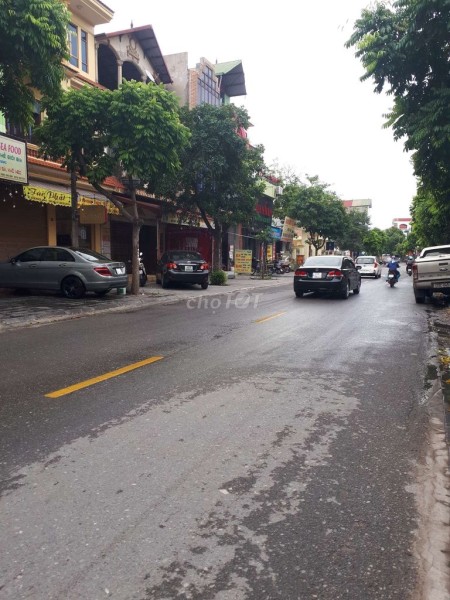 Cần bán 55m2 Vân Hội Đông Anh, đường tô 2 ô tô tránh, giá. chỉ 1.3 tỷ, miễn trung gian