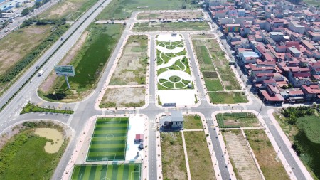 Đi đến slide 2