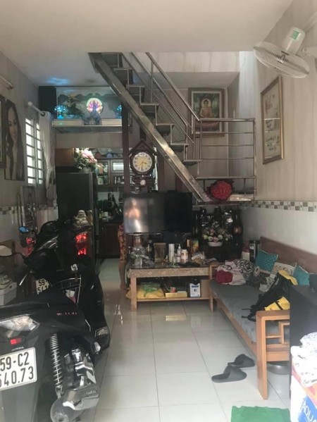 Bán nhà Trần Xuân Soạn, Quận 7, nguyên căn 2 lầu, hẻm xe hơi giá bán 3 tỷ lh 0328977044