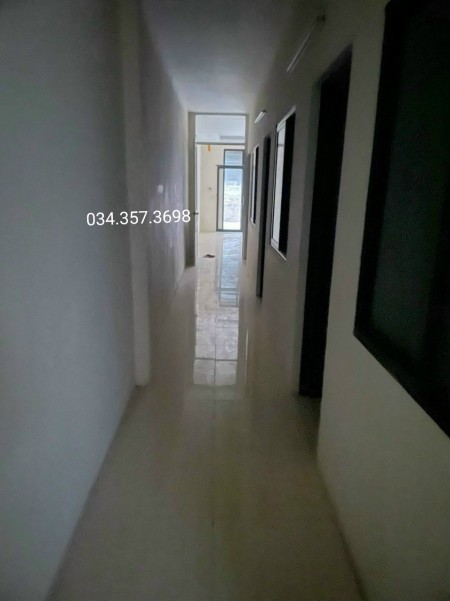 Bán nhà gần đại học FPT Hoà Lạc diện tíh 114m2, full thổ cư giá bán 1.6 tỷ, ô tô vào nhà