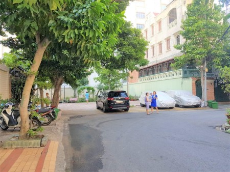 Đi đến slide 8