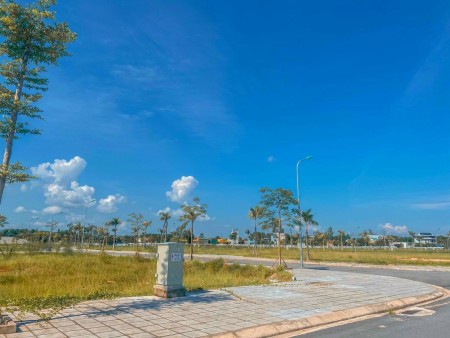 Bán đất nền đầu cầu bà Mai Móng Cái Quảng Ninh, liên hệ 0931582328, sở hữu lâu dài