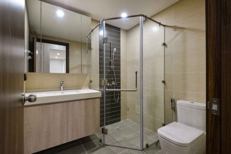 Cần Cho Thuê gấp Căn 2 pn dtsd 86m2 full Nội thất giá chỉ 18 triệu/tháng Bao PQL, có suất ô tô