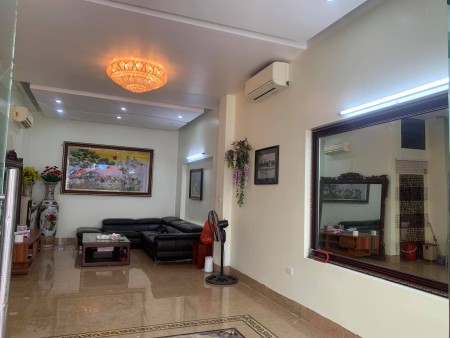 Nhà quan bề thế khu Bách Khoa 65m2*5T chỉ 3.5 tỷ