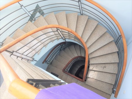 Đi đến slide 8