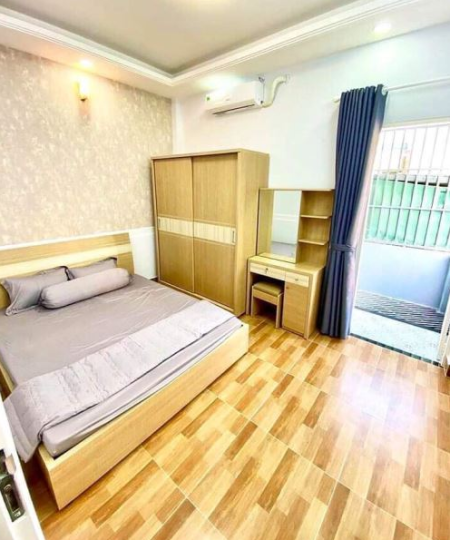 Bán gấp nhà gần đường Lê Văn Quới diện tích sử dụng 4x10m giá chỉ 2,65 tỷ sổ hồng riêng