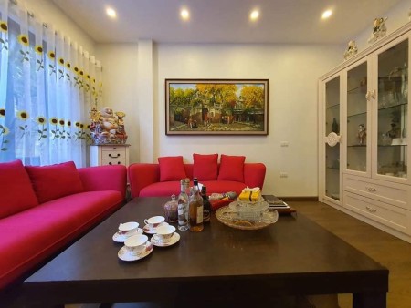 Nhà đẹp, ô tô, thang máy, Thịnh Quang, Quận Đống Đa, dtsd 30m2, 6 tầng, nhỉnh 5 tỷ 0362702666