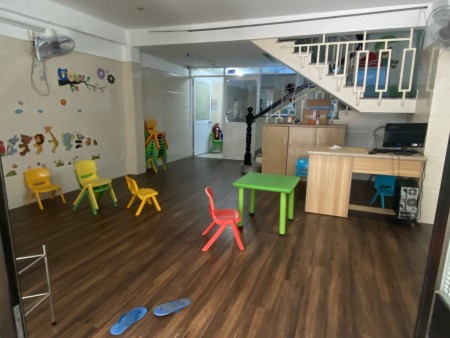 Nhà hẻm xe tải đường Chu Văn An 5x20m hầm trệt 3 lầu full máy lạnh, phù hợp VPCT, SPA