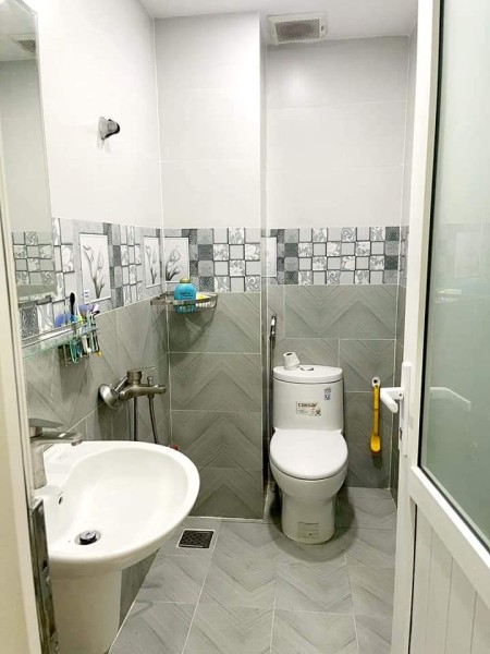 Bán nhà đẹp nguyên căn đường số 30, phường 6, Quận Gò Vấp, dtsd 100m2, giá 5 tỷ 7