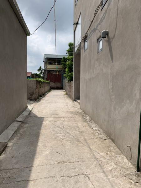  Bán nhanh 86m2 đất Xâm Xuyên Thường Tín cách trục chính 80m, Mặt Tiền 5m, giá 10 triệu